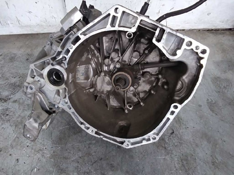 Recambio de caja cambios para renault megane iv berlina 5p intens referencia OEM IAM   