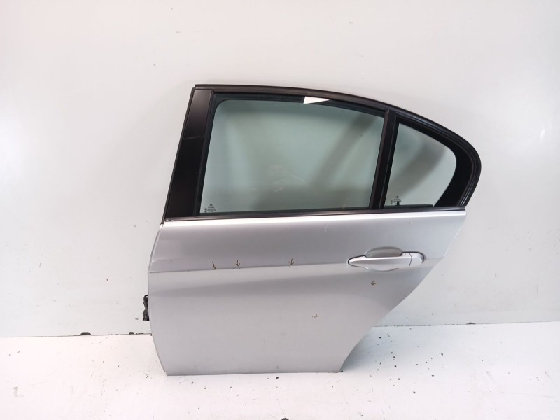 Recambio de puerta trasera izquierda para bmw 3 (e90) 320 d referencia OEM IAM   