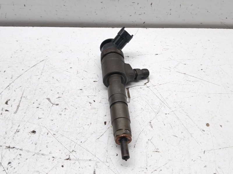 Recambio de inyector para ford fiesta (cb1) 1.6 tdci cat referencia OEM IAM 0445110340  