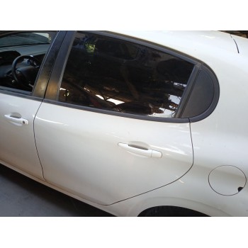 Recambio de puerta trasera izquierda para peugeot 208 i (ca_, cc_) 1.6 hdi / bluehdi 75 referencia OEM IAM   
