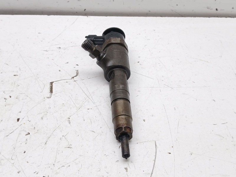 Recambio de inyector para ford fiesta (cb1) 1.6 tdci cat referencia OEM IAM 0445110340  