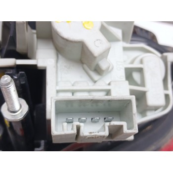 Recambio de piloto trasero izquierdo interior para bmw 3 (e90) 320 d referencia OEM IAM 63210406883  