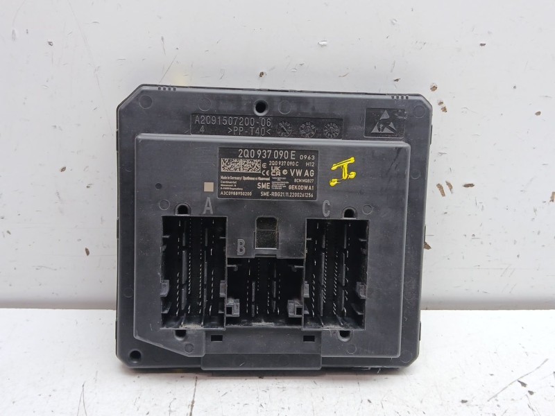 Recambio de modulo electronico para seat arona (kj7, kjp) 1.0 tsi referencia OEM IAM 2q0937090e  