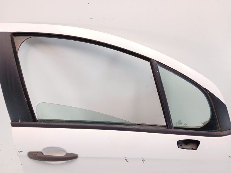 Recambio de puerta delantera derecha para citroën c3 attraction referencia OEM IAM 9004CG SIN ACCESORIOS 