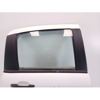 Recambio de puerta trasera derecha para citroën c3 attraction referencia OEM IAM  SIN ACCESORIOS 