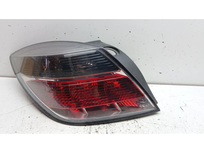 Recambio de piloto trasero derecho para opel astra h gtc (a04) 1.7 cdti (l08) referencia OEM IAM 93190791 16142101 