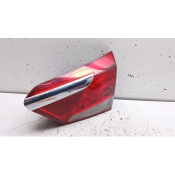 Recambio de piloto trasero derecho interior para hyundai i40 i cw (vf) 1.7 crdi referencia OEM IAM 924043z001  