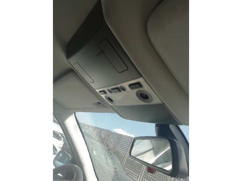 Recambio de luz interior para bmw serie 7 (e65/e66) 730d referencia OEM IAM   
