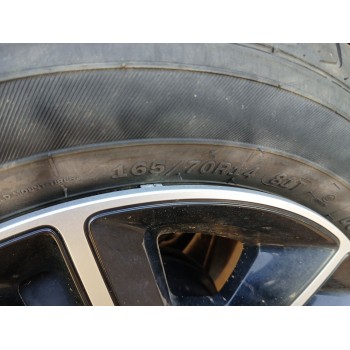 Recambio de llanta para dacia spring ev (b6m1) referencia OEM IAM 403008414R x1 CON TAPACUBOS 14 pulgadas