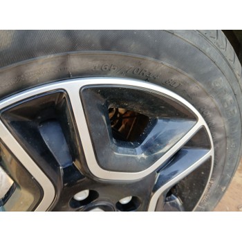 Recambio de llanta para dacia spring ev (b6m1) referencia OEM IAM 403008414R x1 CON TAPACUBOS 14 PULGADAS