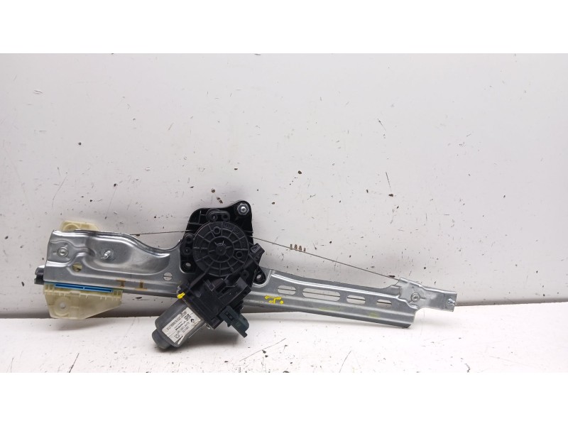 Recambio de elevalunas trasero izquierdo para renault talisman (lp_) 1.8 tce 225 (lpm1) referencia OEM IAM 827210991R 402762c 