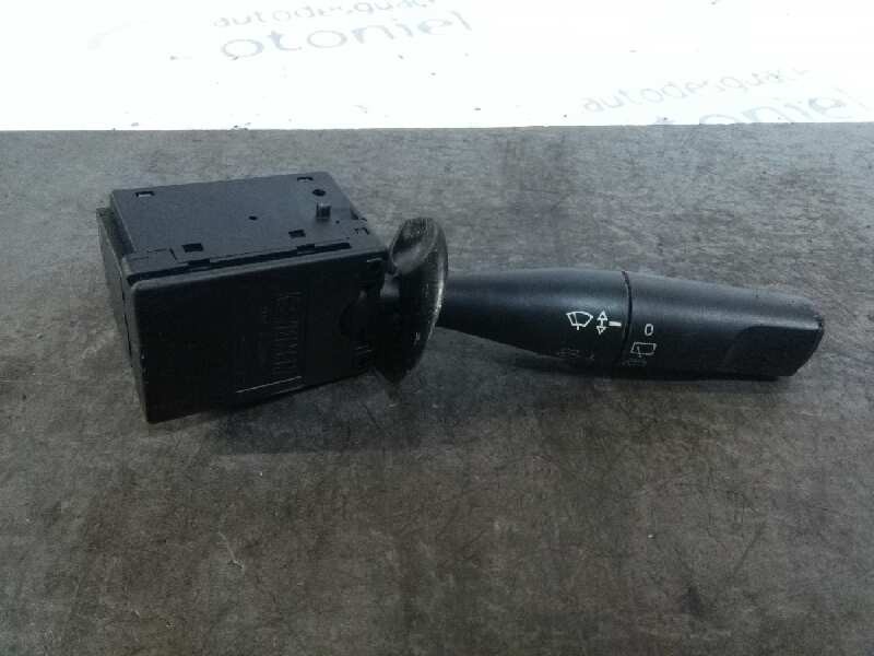 Recambio de mando limpia para peugeot 106 (s2) kid d referencia OEM IAM 96049597ZL  