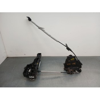 CERRADURA PUERTA DELANTERA DERECHA 805024067R 