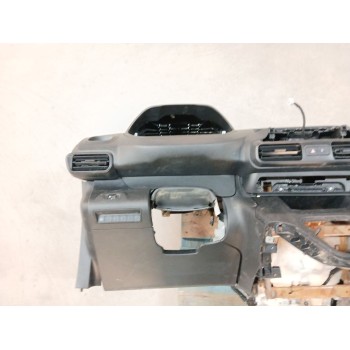 Recambio de salpicadero para peugeot rifter 1.5 bluehdi 100 referencia OEM IAM 16841899ZD  