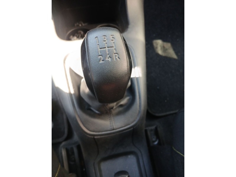 Recambio de caja cambios para citroën c3 iii (sx) 1.2 vti 82 referencia OEM IAM   