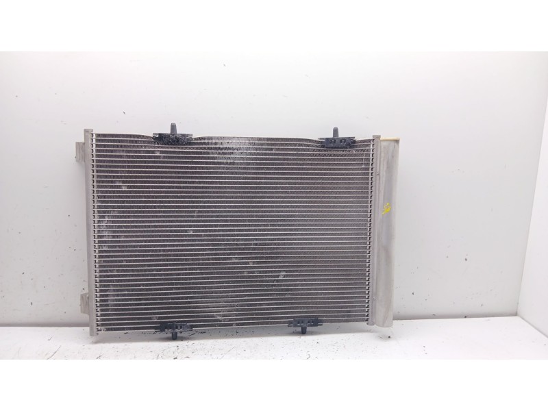 Recambio de condensador aire acondicionado para citroën c4 cactus 1.2 thp 110 referencia OEM IAM 9683682980  
