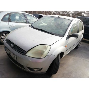 ford fiesta (cbk) del año 2004