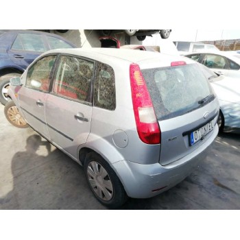 ford fiesta (cbk) del año 2004
