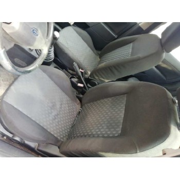 ford fiesta (cbk) del año 2004