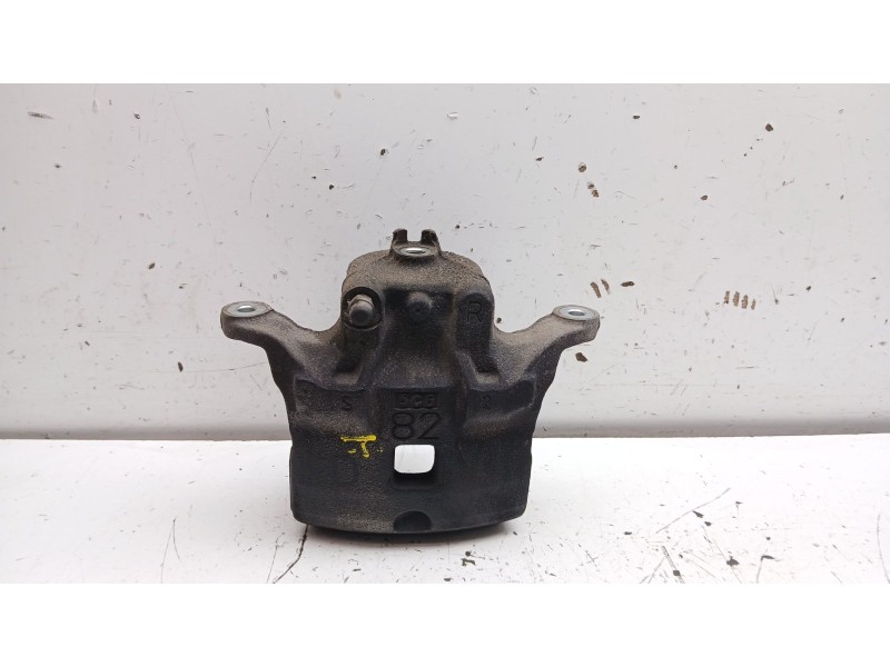 Recambio de pinza freno delantera derecha para nissan juke (f15) 1.2 dig-t referencia OEM IAM 41001EN00B  