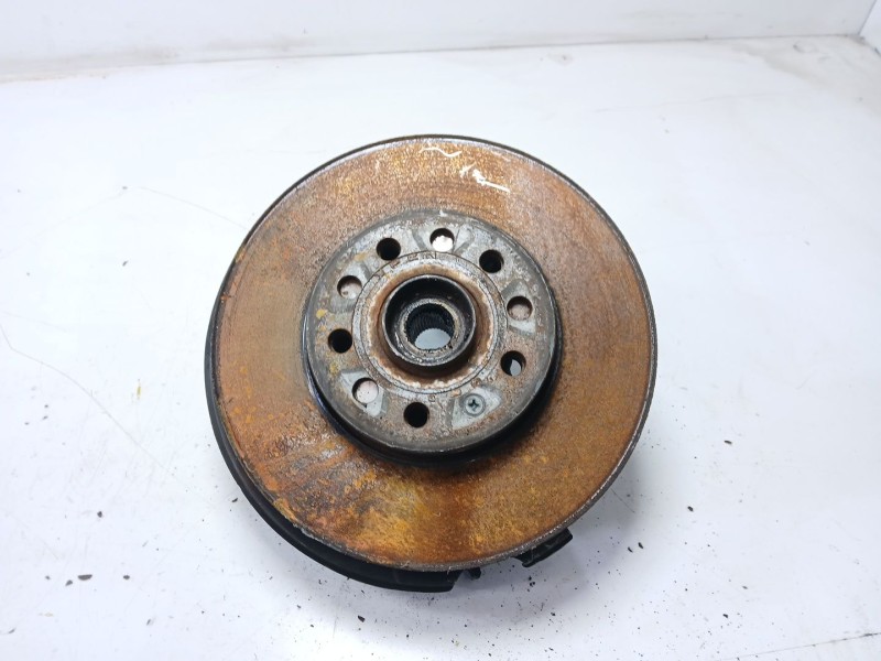 Recambio de mangueta delantera derecha para audi a3 (8p1) 2.0 tdi 16v referencia OEM IAM 1K0407256AA  