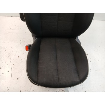 Recambio de asiento delantero izquierdo para kia venga (yn) 1.6 crdi 128 referencia OEM IAM   