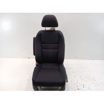 ASIENTO DELANTERO IZQUIERDO 