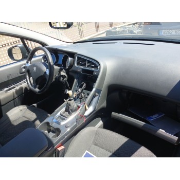 peugeot 3008 i monospace (0u_) del año 2016