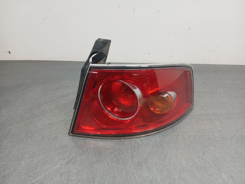 Recambio de piloto trasero derecho para seat ibiza iii (6l1) 1.9 sdi referencia OEM IAM   