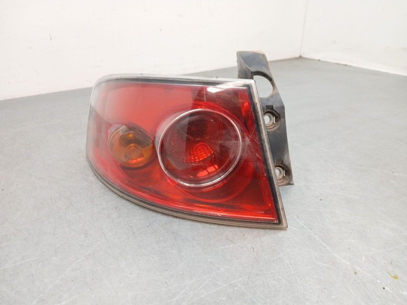 Recambio de piloto trasero izquierdo para seat ibiza iii (6l1) 1.9 sdi referencia OEM IAM 6L6945095A  