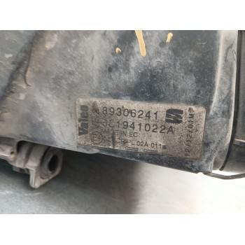 Recambio de faro derecho para seat ibiza iii (6l1) 1.9 sdi referencia OEM IAM 6L1941022A  