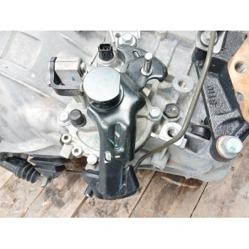Recambio de caja cambios para kia venga (yn) 1.6 crdi 128 referencia OEM IAM 4300032475 WGJ6C 