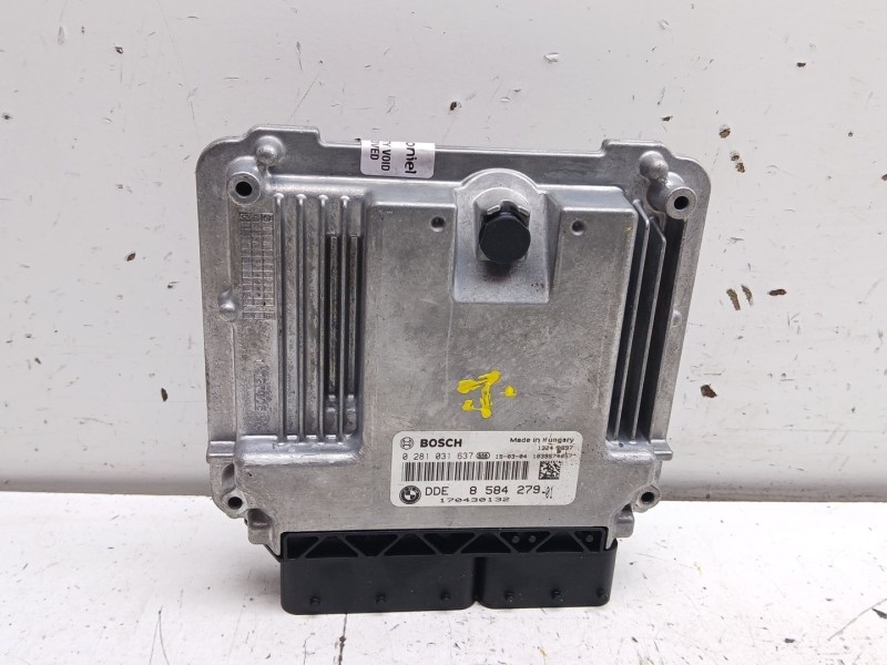 Recambio de centralita motor uce para bmw 3 (f30, f80) 318 d referencia OEM IAM 858427901 0281031637 