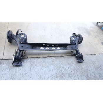 Recambio de puente trasero para seat ibiza v (kj1, kjg) 1.0 mpi referencia OEM IAM 2Q0501053CH tambor 