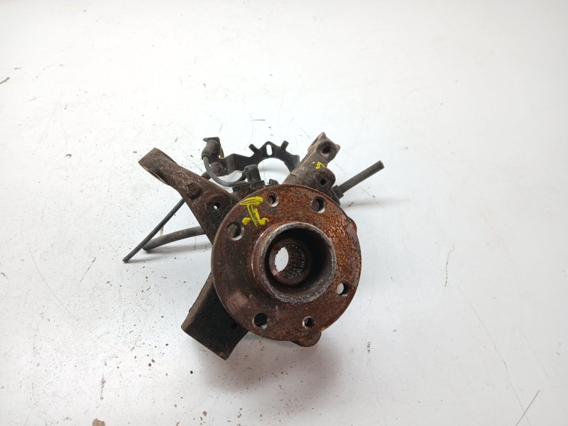 Recambio de mangueta delantera derecha para dacia sandero ii (b8_) tce 90 (b8m1, b8ma) referencia OEM IAM   
