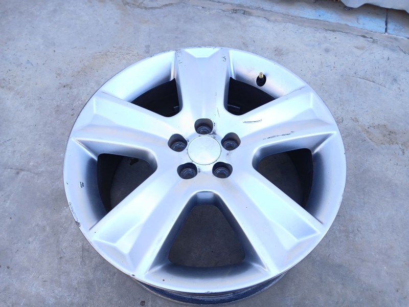 Recambio de llanta para subaru outback (bp) 2.0 d awd (bpd) referencia OEM IAM 28111AG130 X1 17 PULGADAS