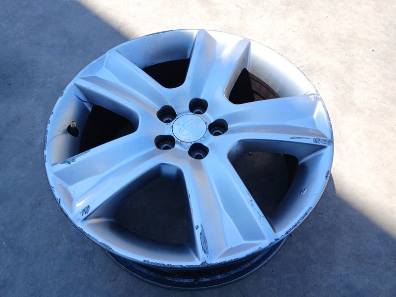 Recambio de llanta para subaru outback (bp) 2.0 d awd (bpd) referencia OEM IAM 28111AG130 X1 17 PULGADAS