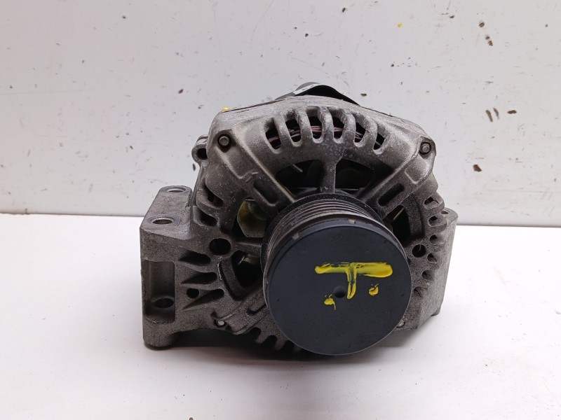 Recambio de alternador para fiat fiorino 1.3 16v jtd cat referencia OEM IAM ai90073 135535105 LRA02804