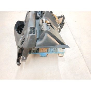 Recambio de salpicadero para peugeot rifter 1.5 bluehdi 100 referencia OEM IAM 16841899ZD  