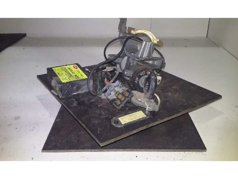 Recambio de conmutador de arranque para kia sephia ll 1.5 cat referencia OEM IAM 0K2AC67ROB  