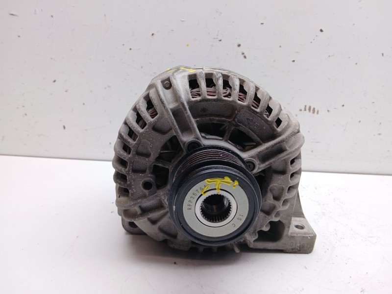 Recambio de alternador para volvo s60 i (384) 2.4 d referencia OEM IAM eaa221477 0124626 
