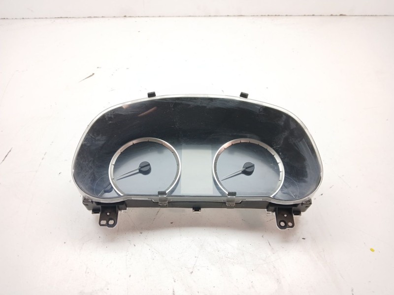 Recambio de cuadro instrumentos para lexus is 300h referencia OEM IAM 8380053F21  