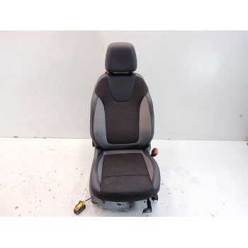 ASIENTO DELANTERO DERECHO 