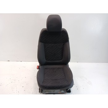 ASIENTO DELANTERO IZQUIERDO 