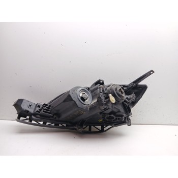 Recambio de faro derecho para mazda 3 (bk) 1.6 di turbo referencia OEM IAM 083161131r  