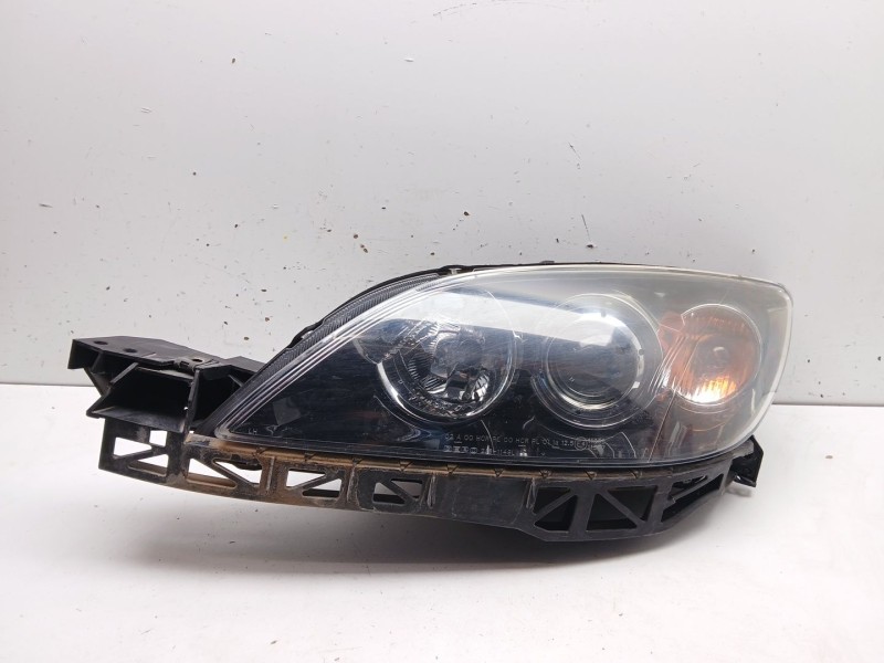 Recambio de faro izquierdo para mazda 3 (bk) 1.6 di turbo referencia OEM IAM 083161131l  