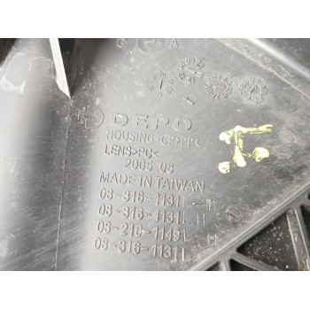 Recambio de faro izquierdo para mazda 3 (bk) 1.6 di turbo referencia OEM IAM 083161131l  