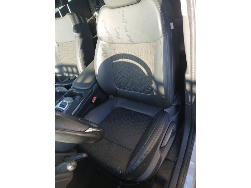 Recambio de asiento delantero izquierdo para peugeot 3008 i monospace (0u_) 1.2 referencia OEM IAM   