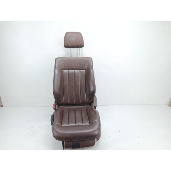 ASIENTO DELANTERO IZQUIERDO 