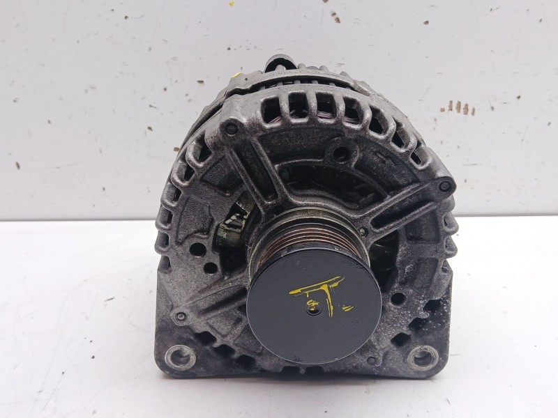 Recambio de alternador para seat exeo (3r2) 2.0 tdi referencia OEM IAM 03g903016l 0121715077 